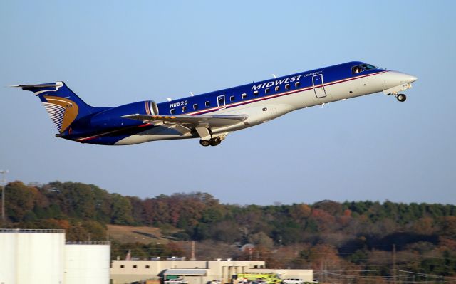 Embraer ERJ-135 (N11526) - Midwest Connect Embraer 135LR departing Nashville for Chicago