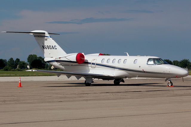 Cessna Citation CJ4 (N690AC)