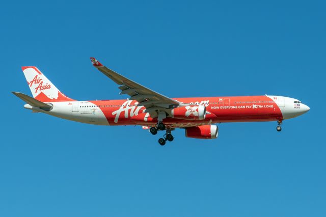 Airbus A330-300 (9M-XXN) - A330-343E sn 786. AirAsia X 9M-XXN final rwy 21 YPPH 26 January 2023