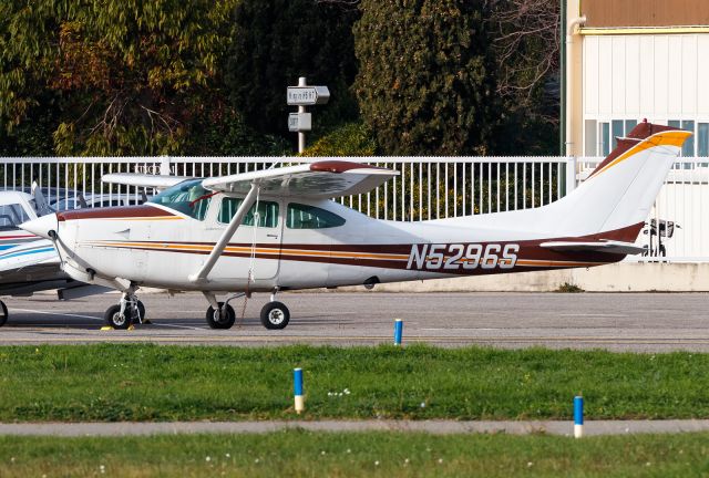 Cessna Skylane RG (N5296S)