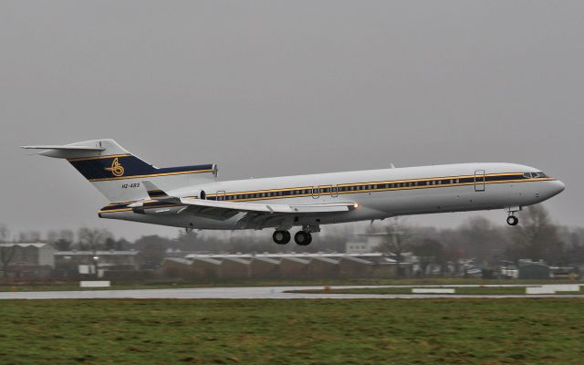 Boeing 727-100 (HZ-AB3) - al anwa aviation b727-200 hz-ab3 about to land at shannon 5/12/15.