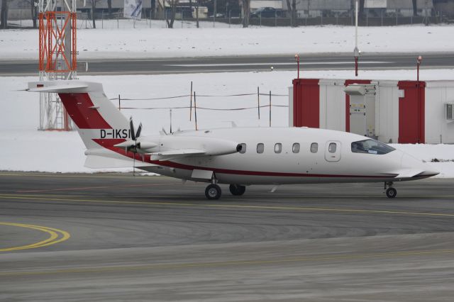 Piaggio P.180 Avanti (D-IKSI)