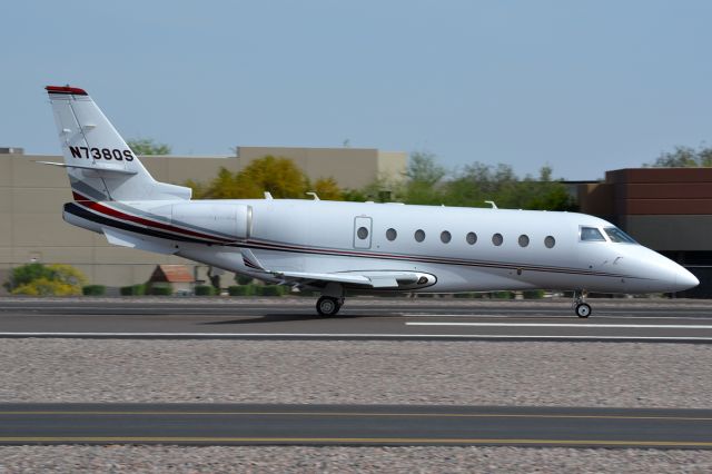 IAI Gulfstream G200 (EJA738)