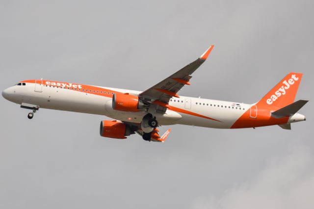 Airbus A321 (OE-ISE)