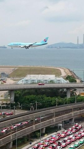 Boeing 747-400 (HL7460)