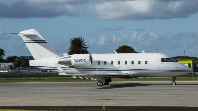 Canadair Challenger (N100AC)