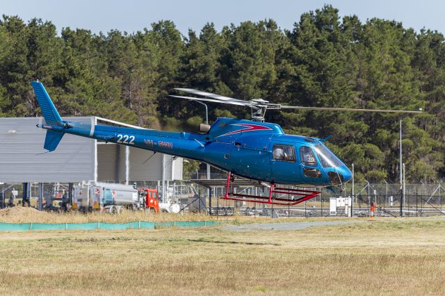 Eurocopter AS-350 AStar (VH-SWH) - Aérospatiale AS 350BA Ecureuil (VH-SWH) operating joy flights at the 2018 Canberra Airport open day