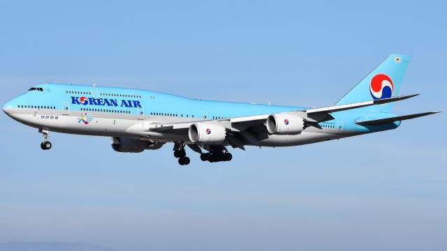 Boeing 747-200 (HL7631) - Photo taken from the Quik Park at LAX.