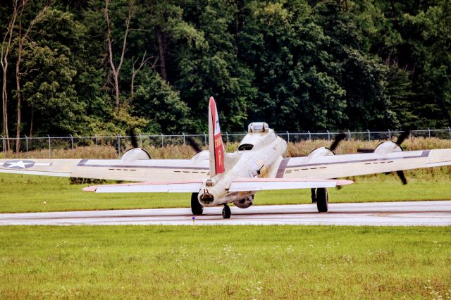 Boeing B-17 Flying Fortress (NL93012) - Collings Foundation’s Boeing B-17 Flying Fortress “Nine O Nine” taxiing at the Dayton Wright Brothers Airport (KMGY) during the 2017 Wings of Freedom Tour 