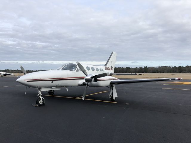 Cessna 421 (N904BC)