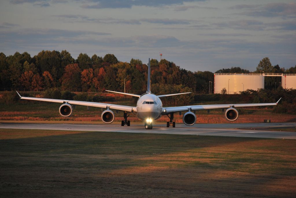 Airbus A340-600 (D-AIHT) - Cleared for takeoff 18C at KCLT - 10/24/10