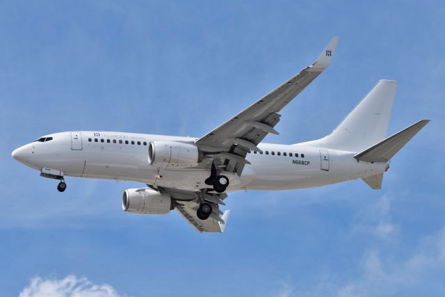 Boeing 737-700 (N668CP) - 23-L 03-17-22