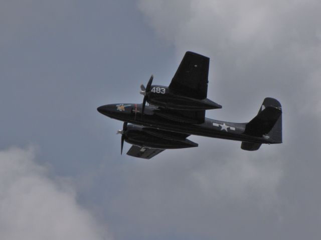 Cessna Skyhawk (N80483) - F7F Tigershark, stationed KPAE