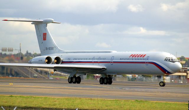 Ilyushin Il-62 (RA-86561)