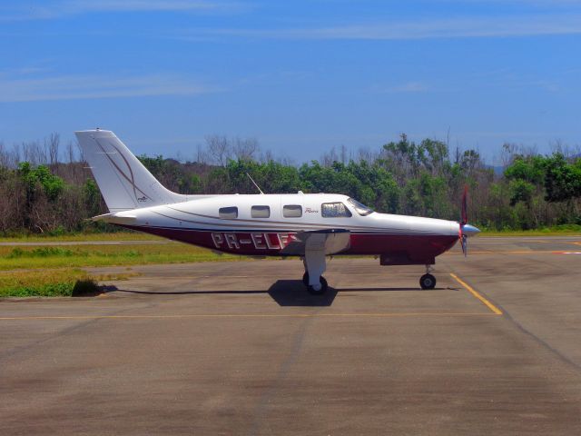 Piper Malibu Mirage (PR-ELF) - Piper PA-46R-350T Malibu Matrix