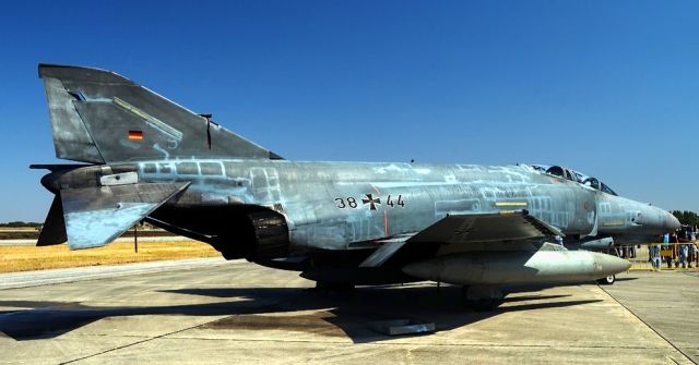 McDonnell Douglas F-4 Phantom 2 (N3844) - 2002