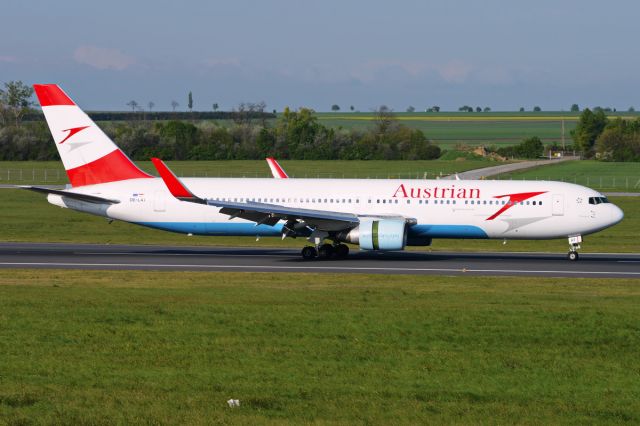 OE-LAT —