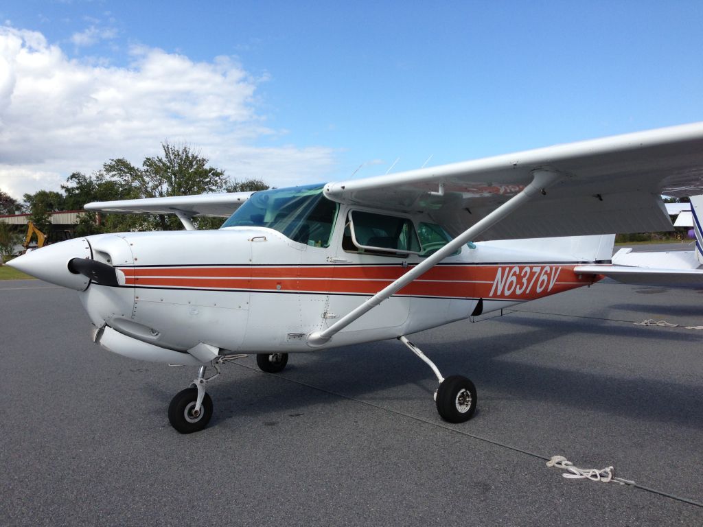 Cessna Skyhawk (N6376V) - This aircraft is based at KSGJ and is used by Florida-Flyers flight school.