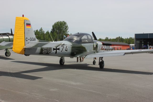 Piaggio P-149 (C-GGAF) - C-GGAF Focke Wulf 149 D à laéroport de Sherbrooke QC. CYSC pour un Fly-in les Faucheurs de Marguerites 16-06-2018.