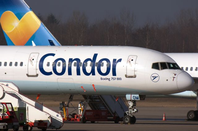 BOEING 757-300 (D-ABOM) - Condor B757-330 D-ABOM with Thomas Cook B757-330 G-JMOE in the back