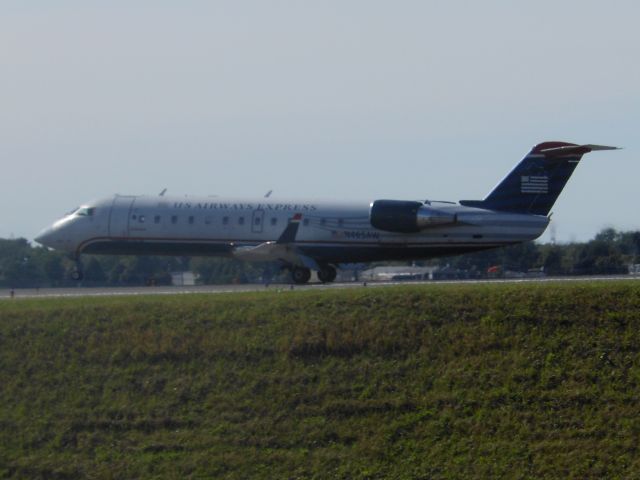 Canadair Regional Jet CRJ-200 (N465AW)