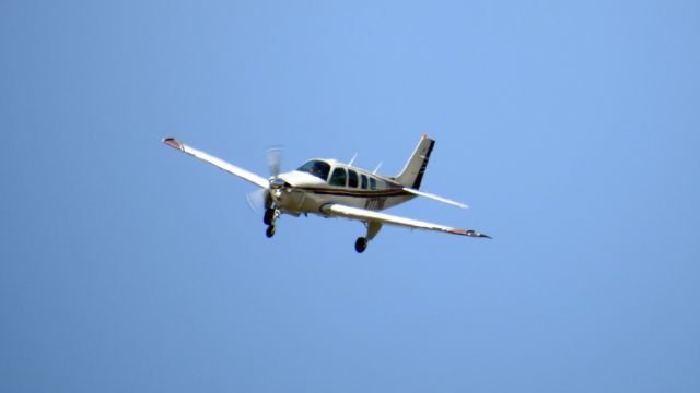 Beechcraft Bonanza (36) (N777NK)