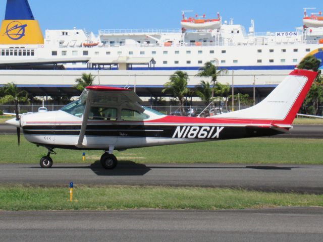 Cessna Skylane (N1861X)