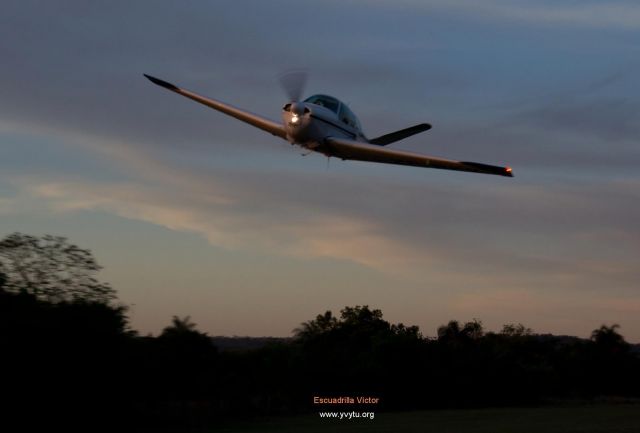 Beechcraft 35 Bonanza (ZP-BKV)