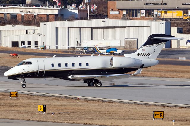 Bombardier Challenger 300 (N423JG)