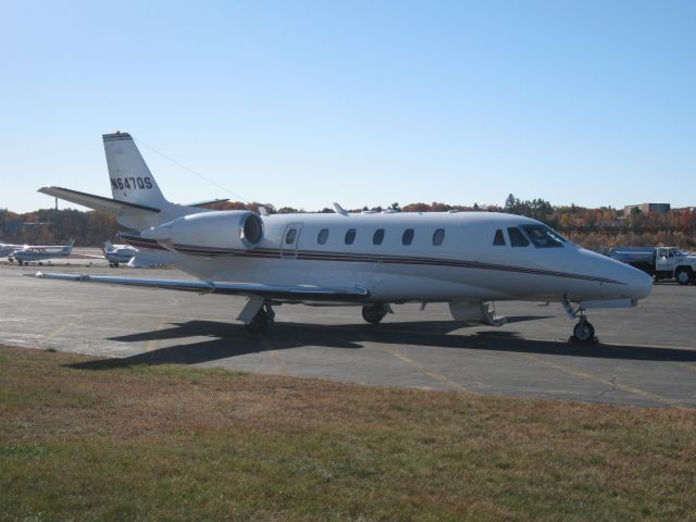 Cessna Citation Excel/XLS (EJA647P) - Parked after arriving from North Kingstown, RI (KOQU).