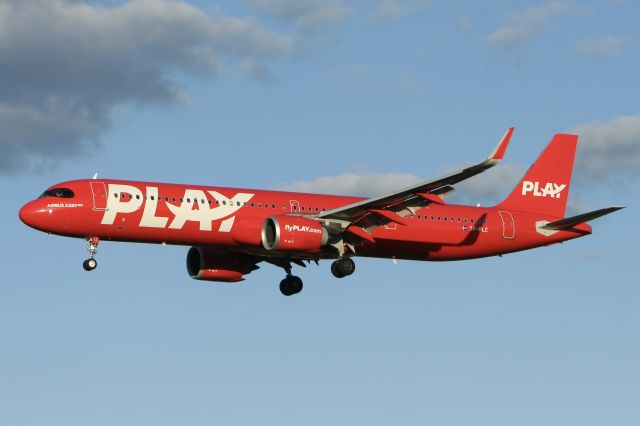 Airbus A321 (TF-PLC) - October 7, 2023 - arrived BWI from Reykjavik, Iceland