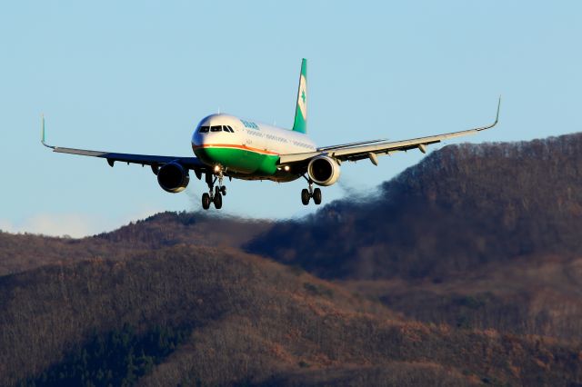 Airbus A321 (B-16208) - hakodate air port hokkido japan