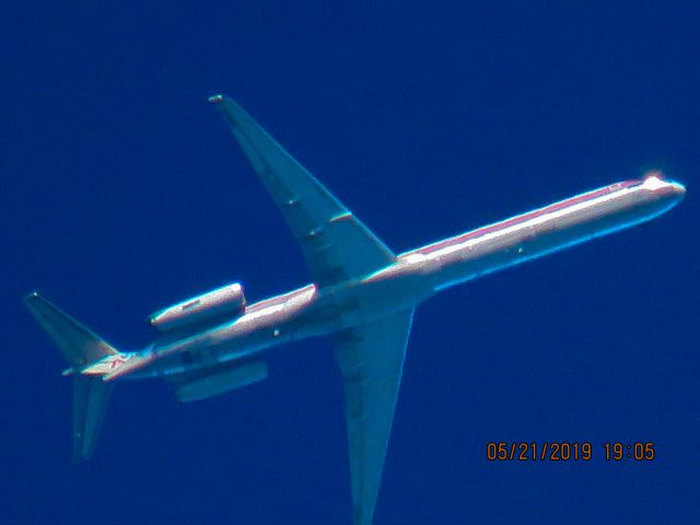 McDonnell Douglas MD-83 (N984TW)