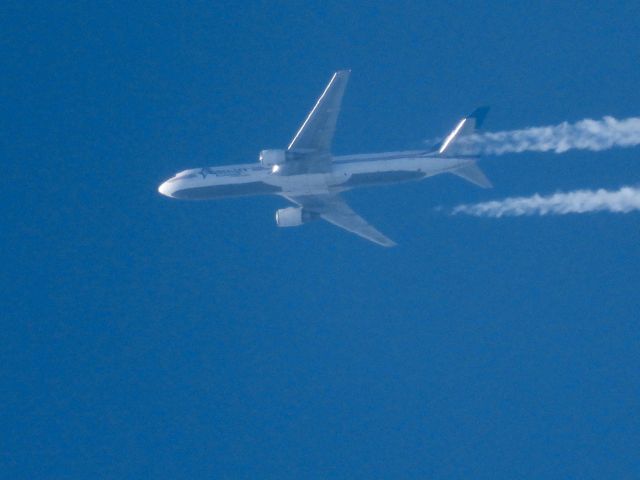 BOEING 767-300 (N316CM) - AJT886br /PHL-ONTbr /04/14/22