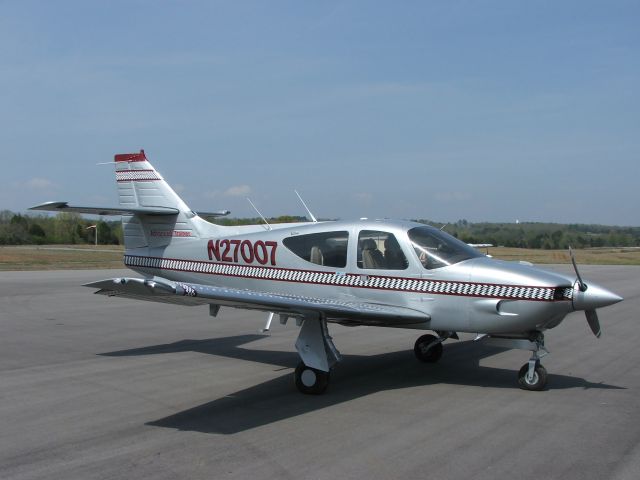 Rockwell Commander 114 (N27007)