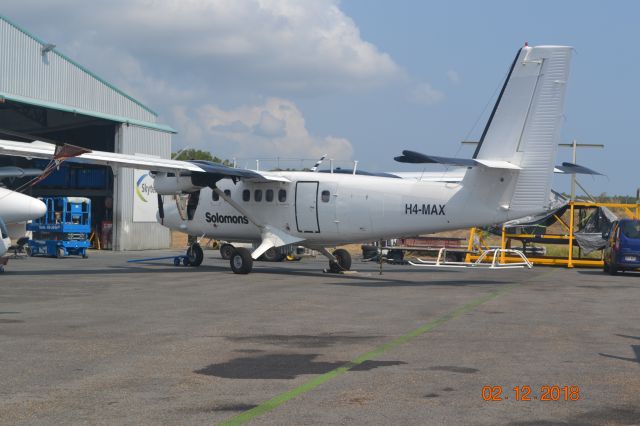 De Havilland Canada Twin Otter (H4-MAX) - Preparing for departure - start of lease to Solair