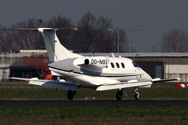 Embraer Phenom 100 (OO-MAS)