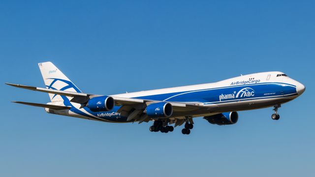 BOEING 747-8 (VQ-BFE)