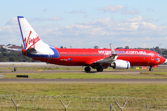 Boeing 737-800 (VH-VUX)