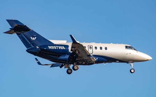 Hawker 800 (N997WA)