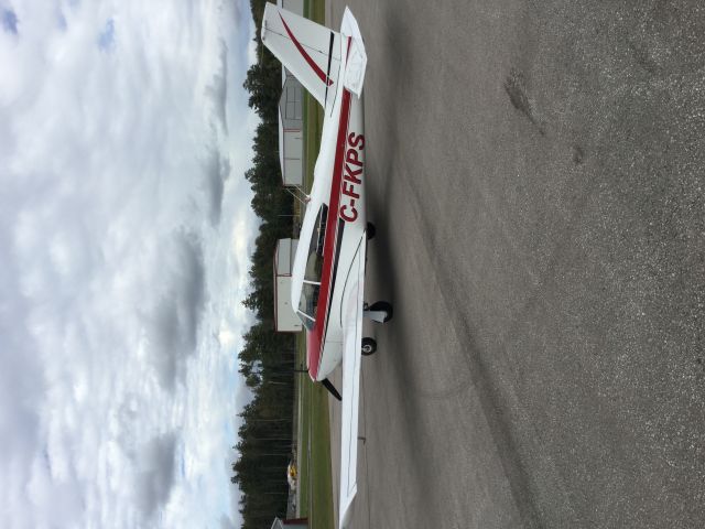 Piper PA-24 Comanche (C-FKPS)