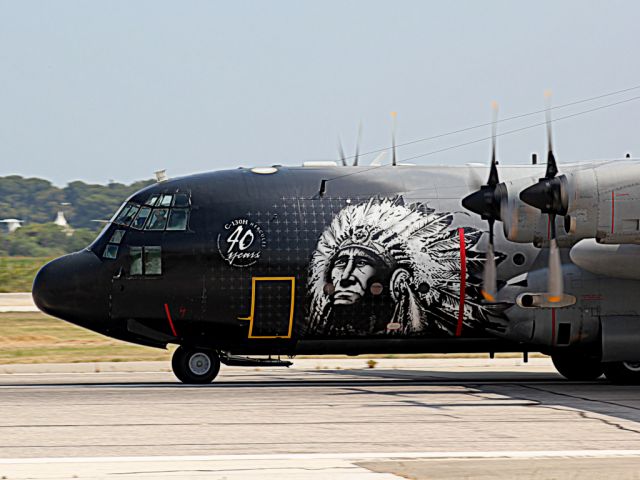 Lockheed C-130 Hercules (BMJ13) - BELGIAN AIR FORCE AY TOULON HYERES FRANCE