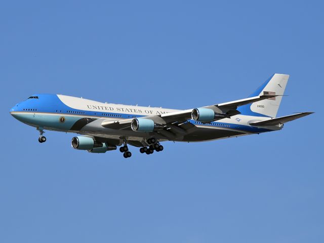 Boeing 747-200 (92-9000) - Air Force One getting ready to land in Philly.