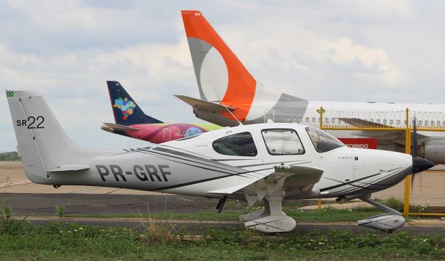 Cirrus SR-22 (PR-GRF)