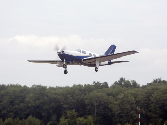 Piper Malibu Mirage (N211MA) - Take off runway 26. 27 JUL 2015.