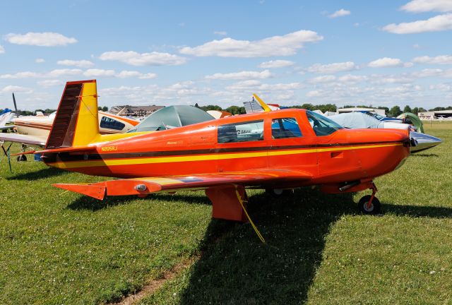 Mooney M-20 (N205RJ)