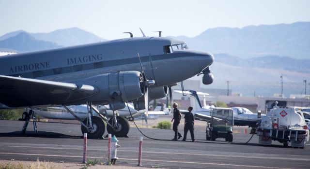 Douglas DC-3 (N92578) -  05/10/215 AIRBORNE IMAGING LEASING LLC, DC3C 1830-94, R-1830 SERIES, MFG. 1943, Tucson Az. 