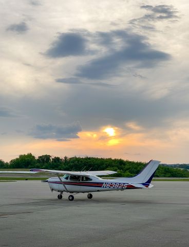 Cessna Skylane (N6382S) - At Laurel Highlands Jet Center