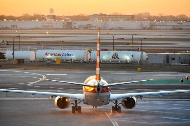 Boeing 737-800 — - 2014