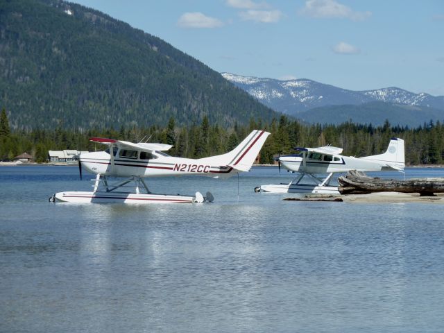 Cessna Skylane (N212CC) - Priest Lake Idaho